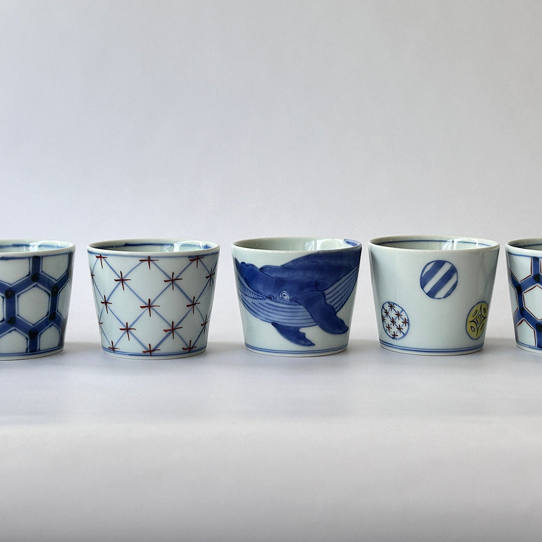 Blue and white soba sake cup