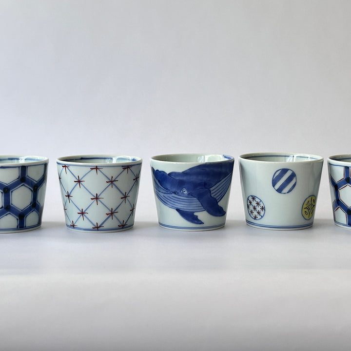Blue and white soba sake cup