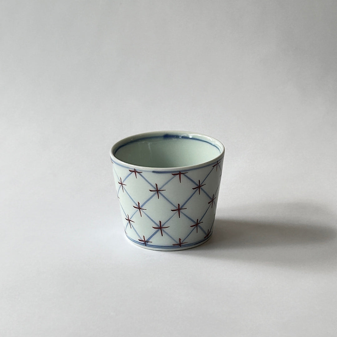 Blue and white soba sake cup
