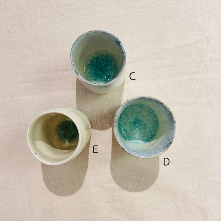Flowing color sake cup