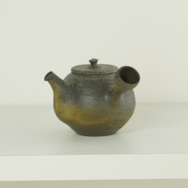 Yakishime pot