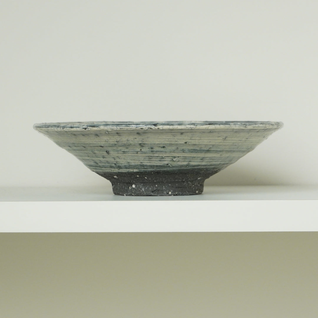 Brush-patterned shallow bowl