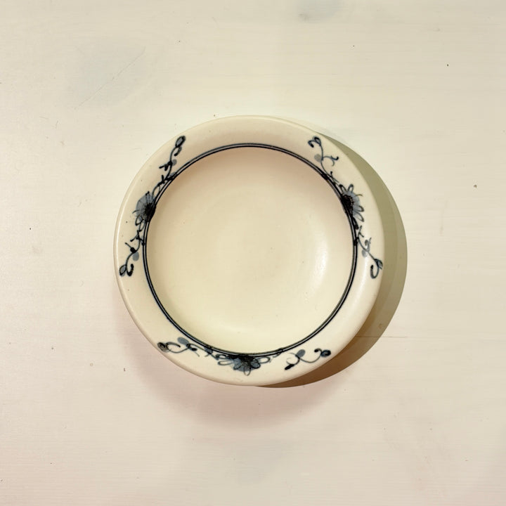染付小皿