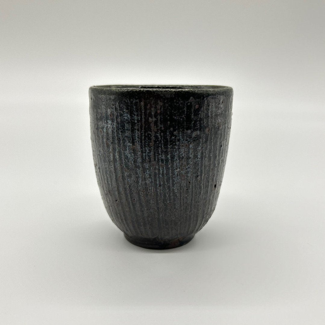 Shinogi black teacup