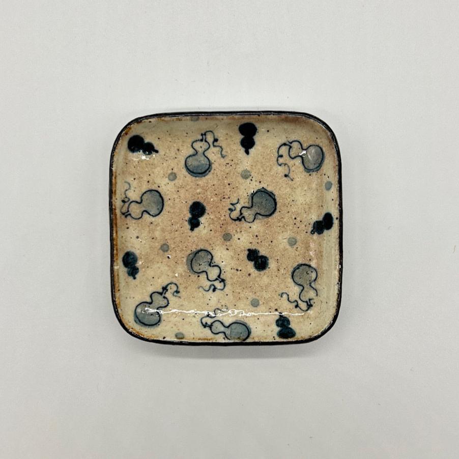大山 文女(おおやま あやめ) – IRODORI TABLE / pottery 大山 文女(おおやま あやめ) – IRODORI TABLE / pottery