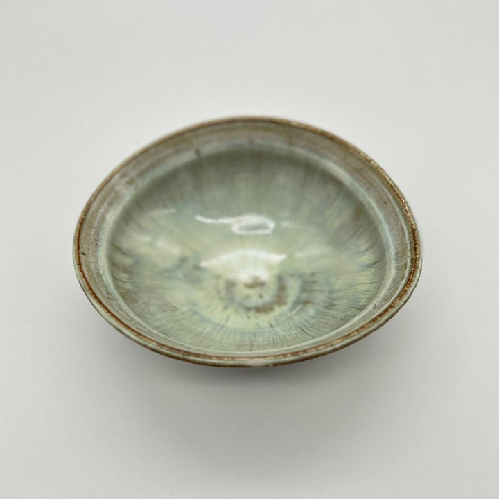 Straw-ash glaze oval small bowl