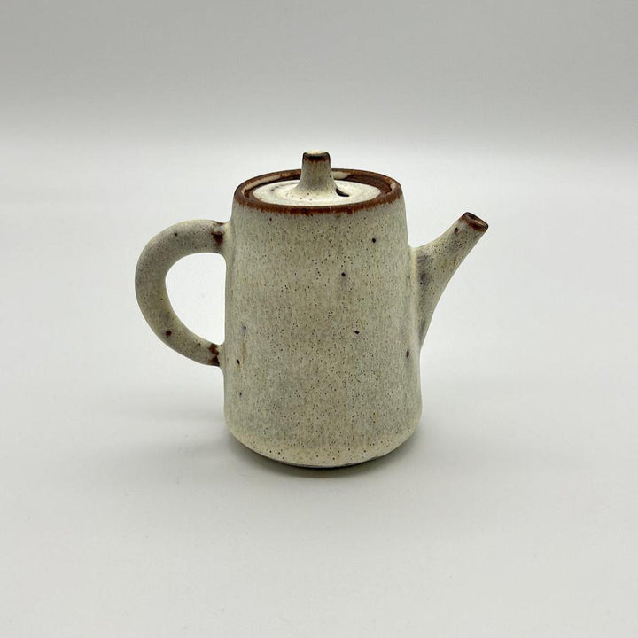 Cylindrical teapot