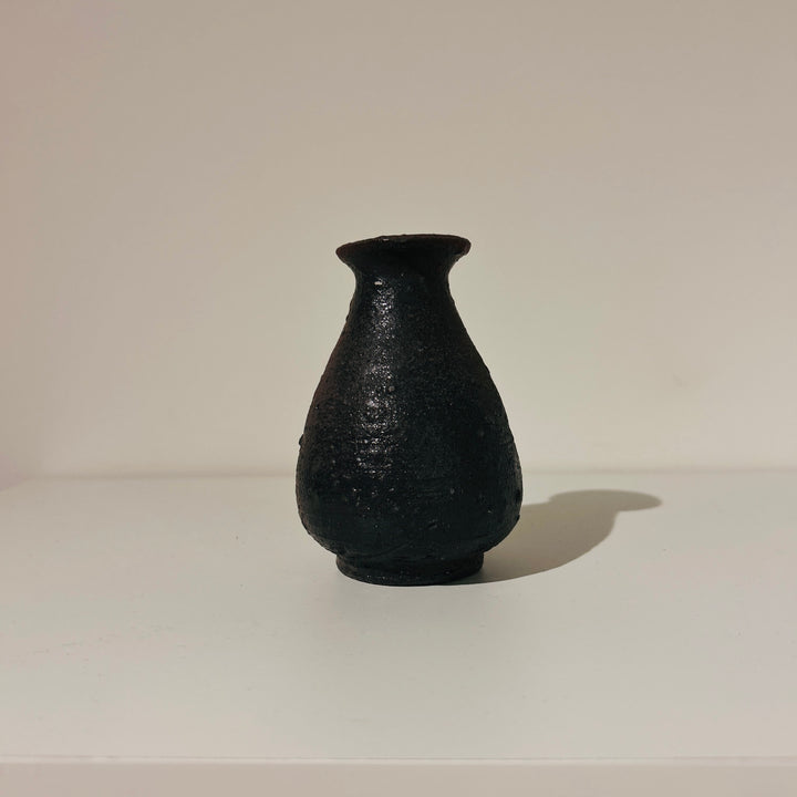 Sake bottle 90
