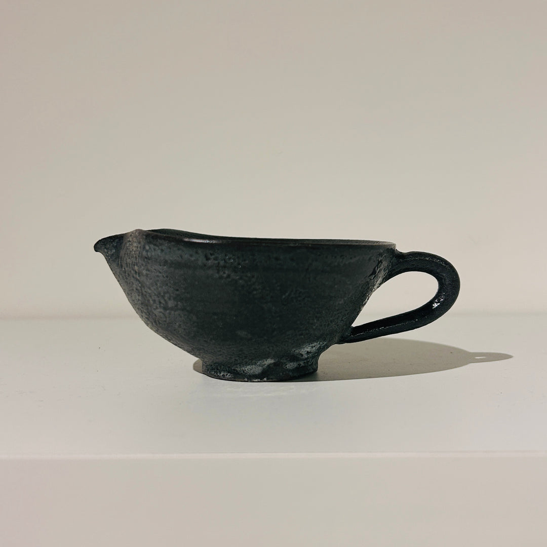 Nanban black celadon manta pitcher 130