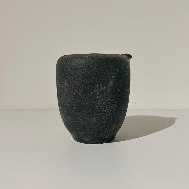 Nanban black celadon pouring vessel 10