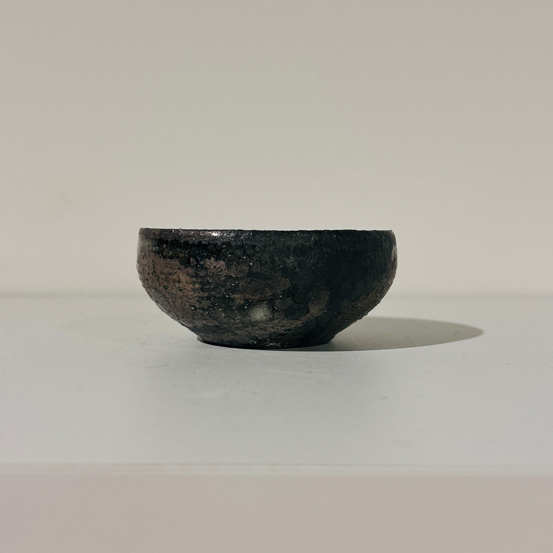 Ash-glazed sake cup 163