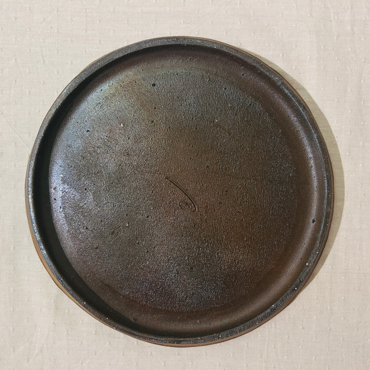 middole-sized plain plate 43