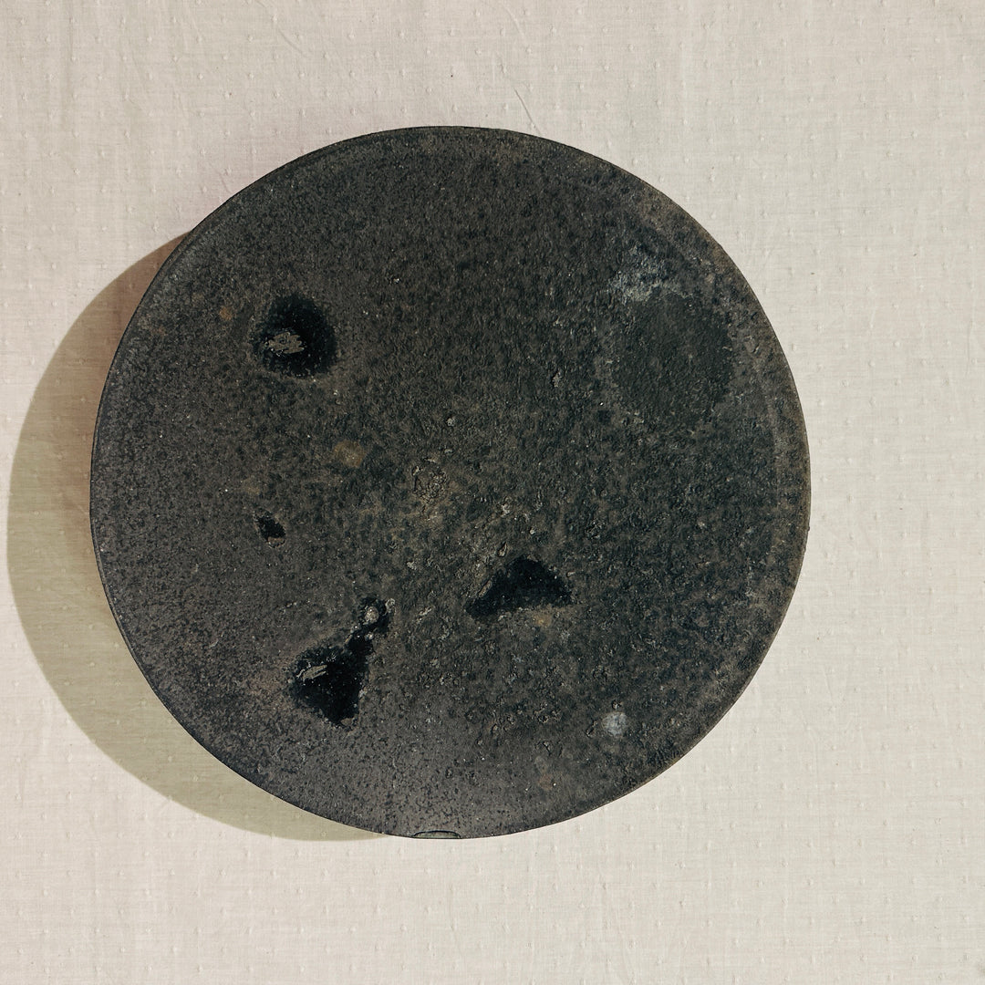 1 pedestal plate