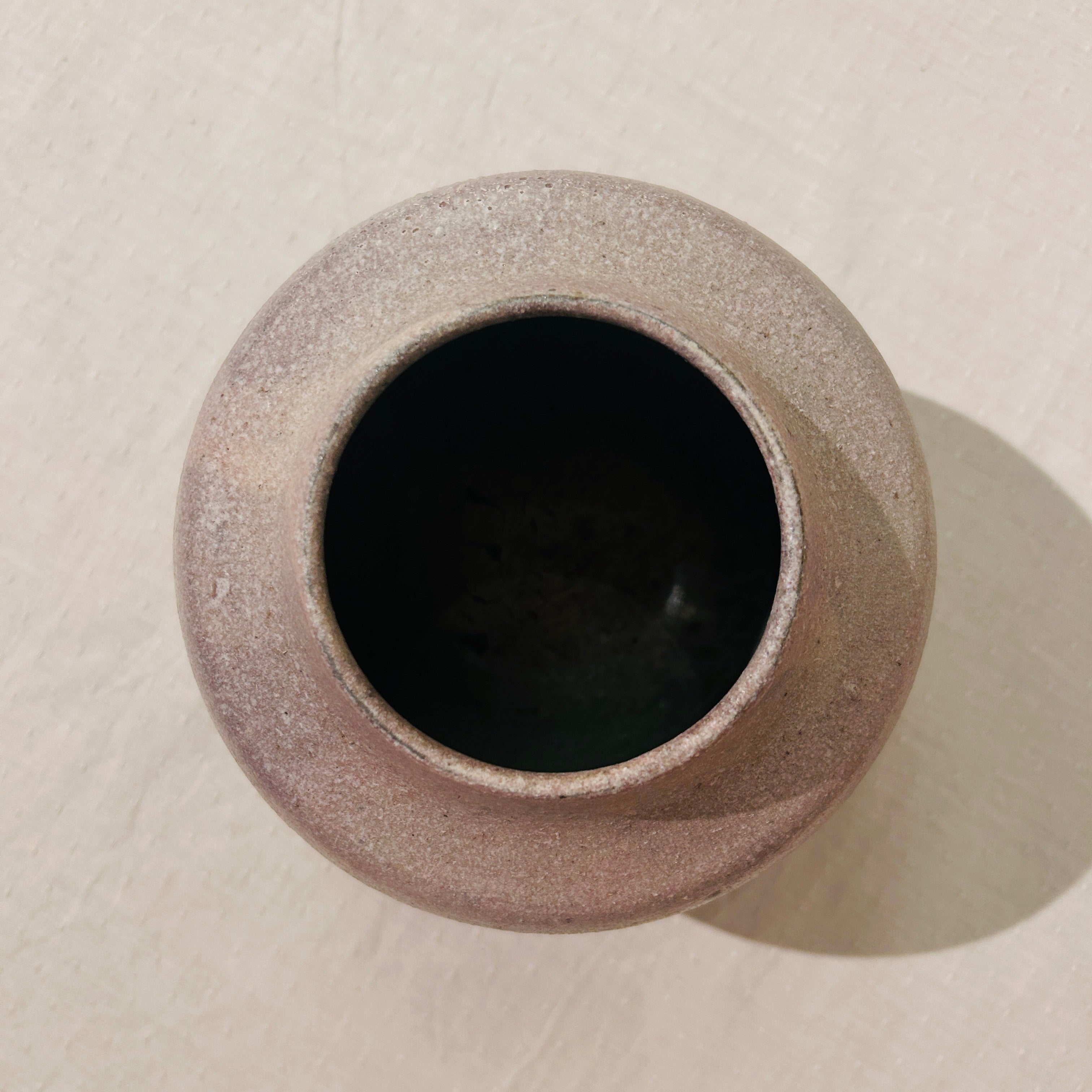 粉引壺19 – IRODORI TABLE / pottery & tableware