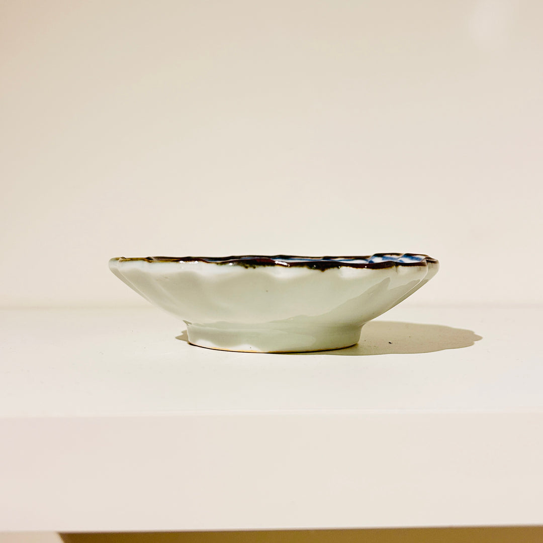 Small bowl with rings, French Bulldog, Sharaku style