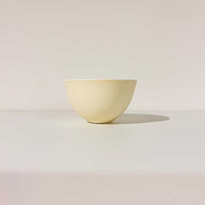 Tamagohada teacup (teacup)