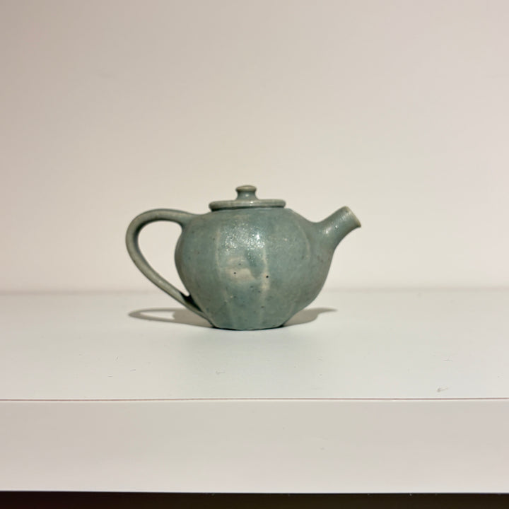 白土南蛮青磁面取りティーポット