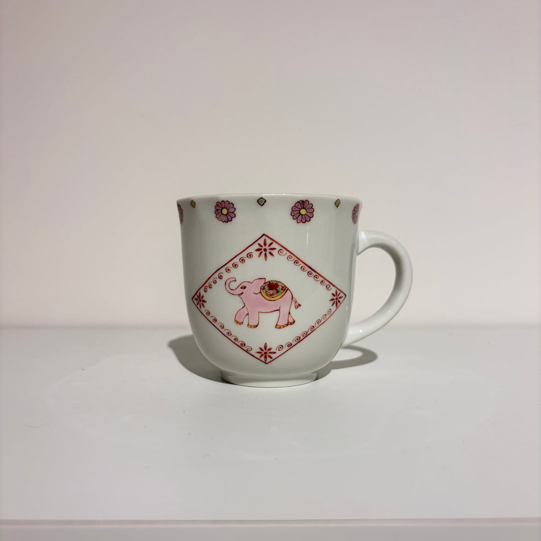 赤絵象マグ
