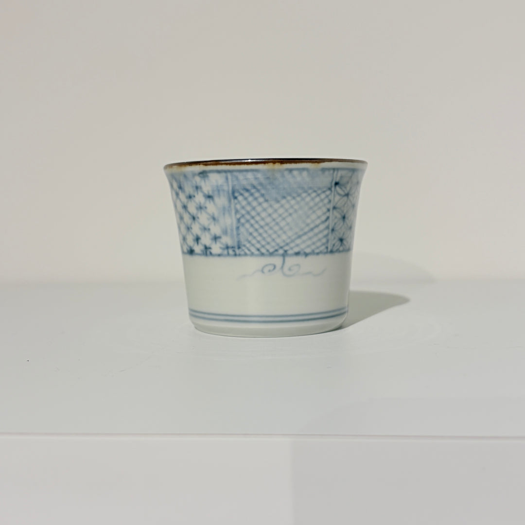 Blue and white/colored soba cup