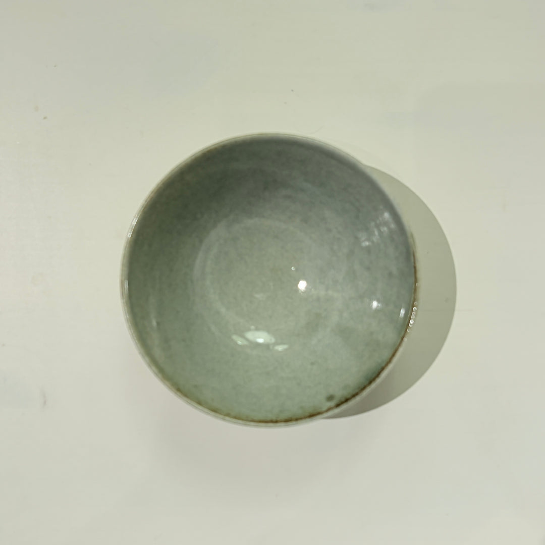 藍白釉　飯碗